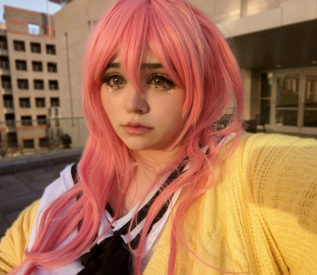 Aoi Mukou (Kimi to Kanojo to Kanojo no Koi)